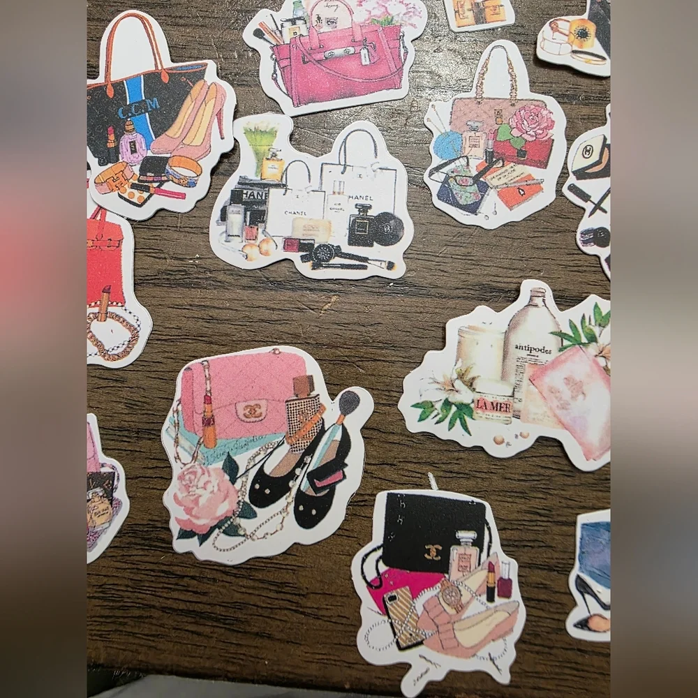 21pcs Girly Designer Bags & Make Up Diary Stickers - Picture 4 of 4